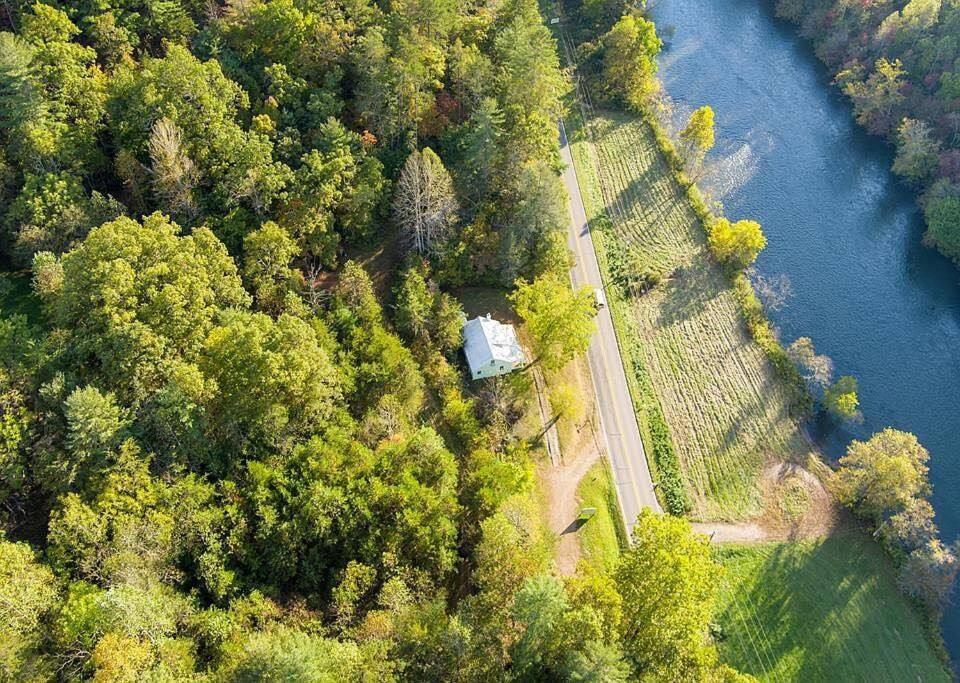 Riverside Relaxer W/Hot Tub+Fire Pit +Wifi & View Franklin Εξωτερικό φωτογραφία