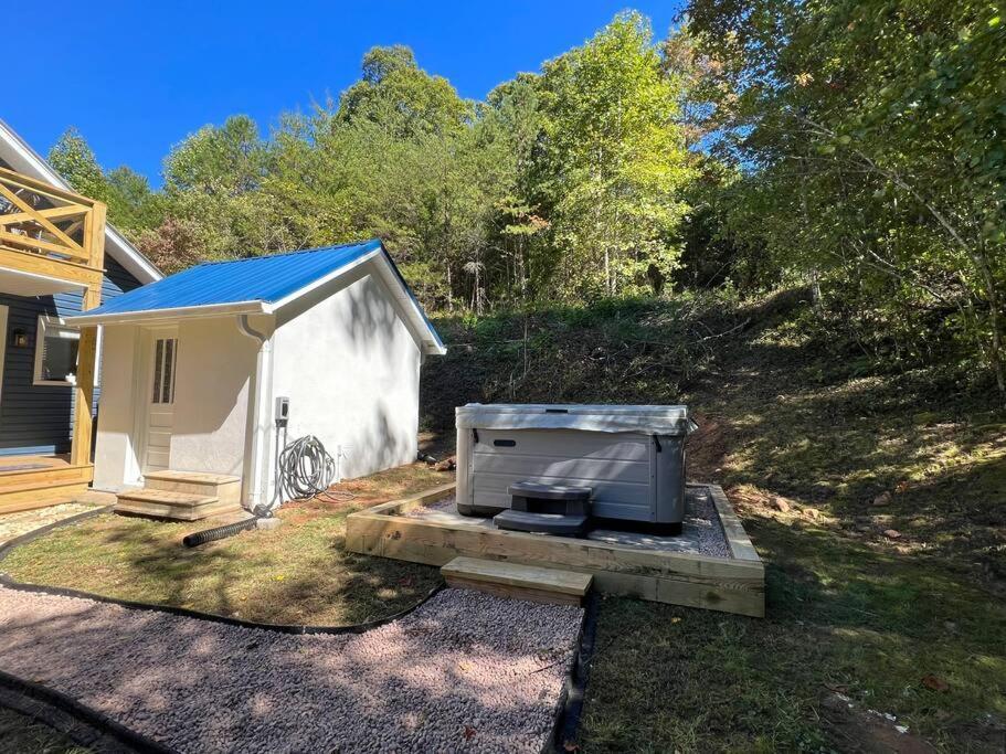 Riverside Relaxer W/Hot Tub+Fire Pit +Wifi & View Franklin Εξωτερικό φωτογραφία