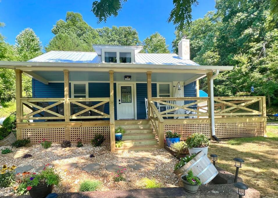 Riverside Relaxer W/Hot Tub+Fire Pit +Wifi & View Franklin Εξωτερικό φωτογραφία